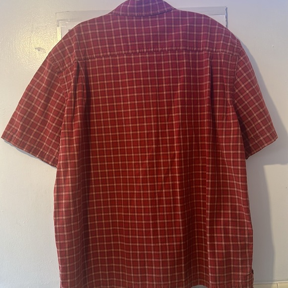 Abercrombie & Fitch dark red plaid button up shirt. Size large. 100%cotton - Picture 3 of 3